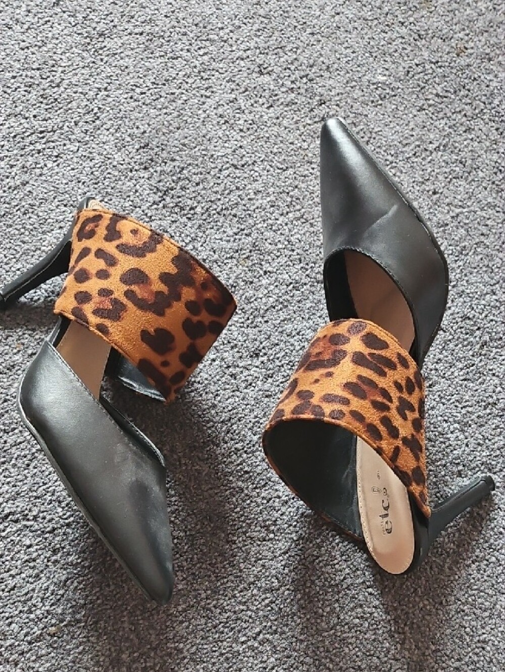 Black Pointed-toe Mule Heels with Leopard Strap
